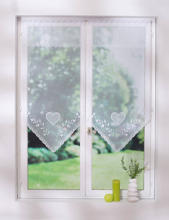 Vitrage droit pointe coeurs finition passe-tringle - la paire (blanc) Vitrage droit pointe coeurs finition passe-tringle - la paire (blanc)